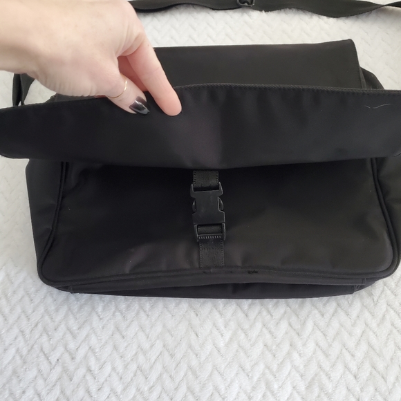 Calvin Klein CK Y2K Crossbody Messenger Computer Bag - Picture 3 of 14